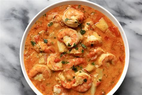  Moqueca de Camarão ja Kremeinen Kokoelma Mausteita!